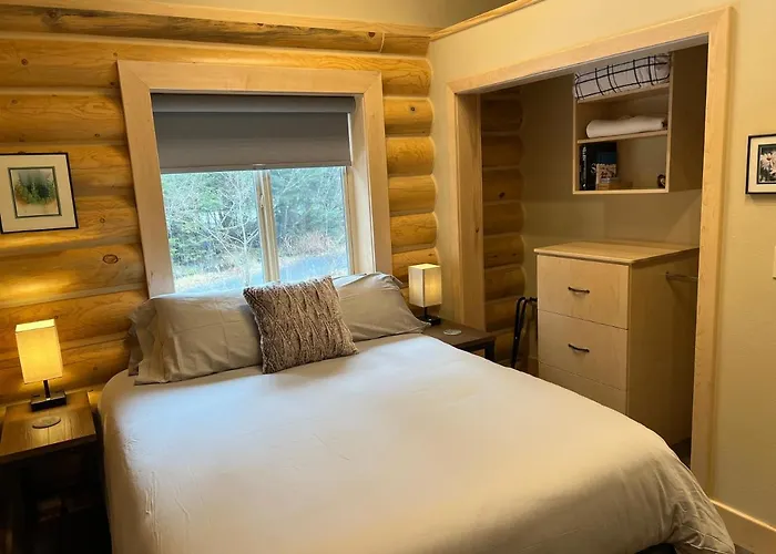Clear Creek Cabin